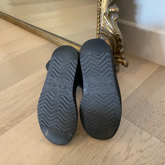 Ugg Classic Tall Boots sz 7 (black) - Picture 5 of 7